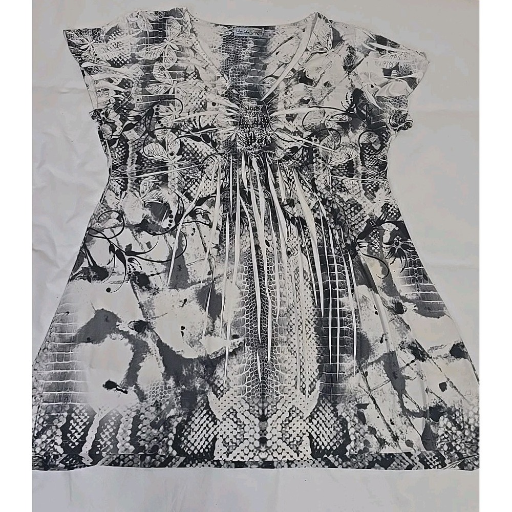 Unity World Wear Women's XL Blouse White/Gray/Black‎
